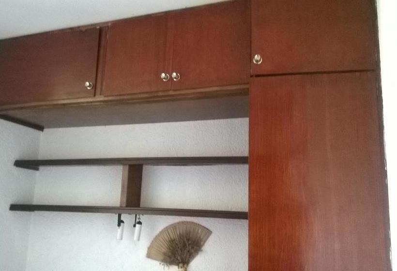 בית מלון כפרי La Tuna