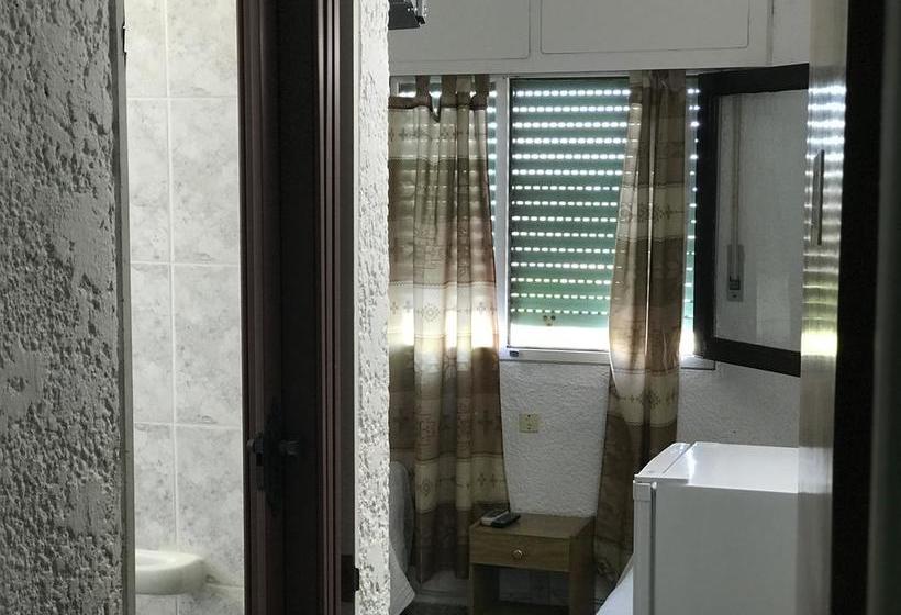 בית מלון כפרי La Tuna