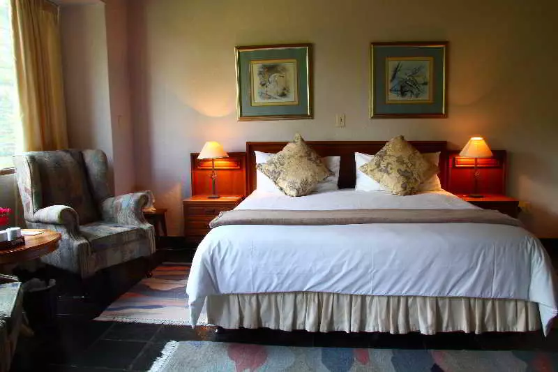 Hotelli Laughing Waters Guest House