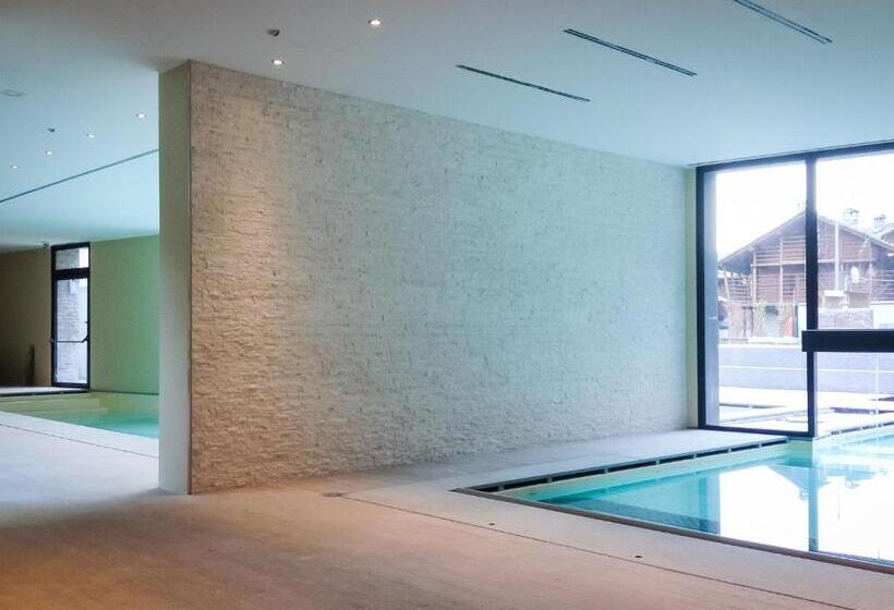 Отель Mirtillo Rosso Family