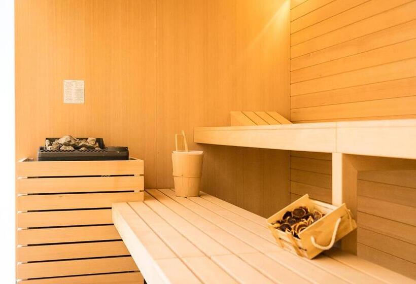 Отель Mirtillo Rosso Family