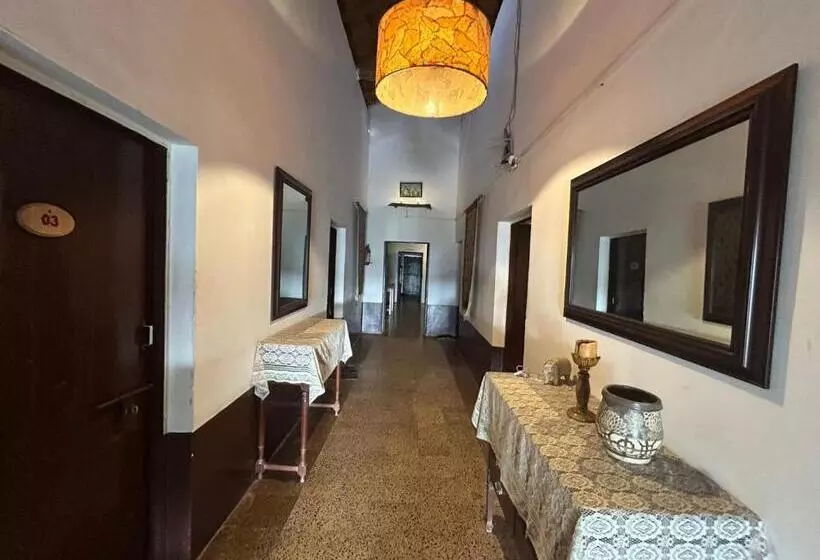 هتل Ocean View Goan Beach House