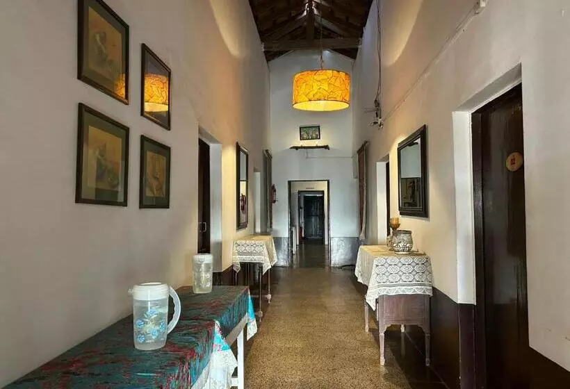 هتل Ocean View Goan Beach House