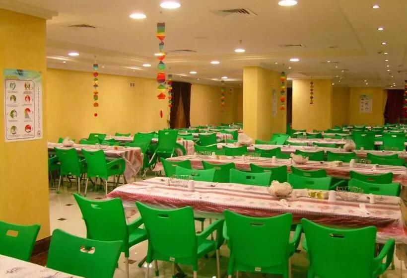 בית מלון כפרי Qasr Alazzizia