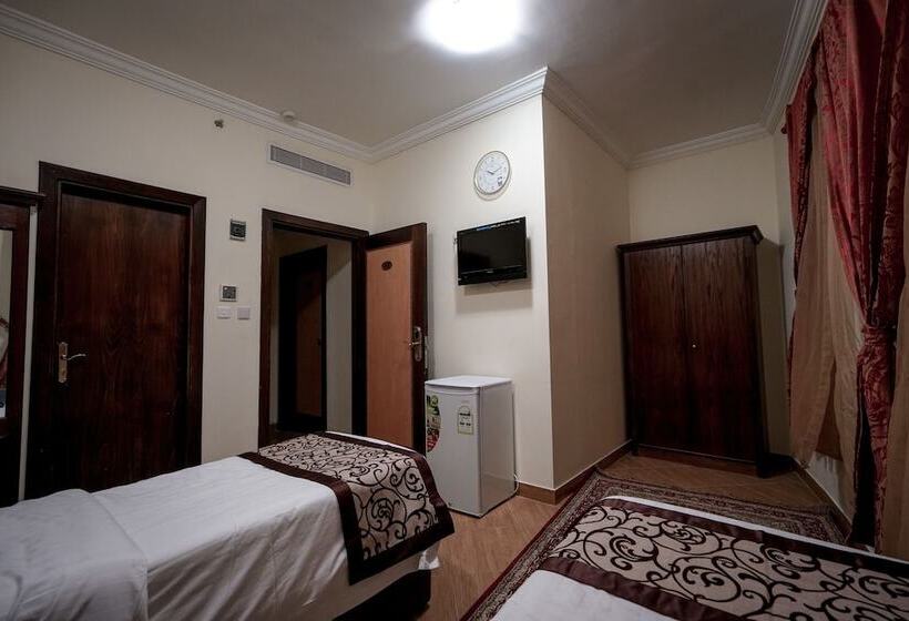 בית מלון כפרי Qasr Alazzizia