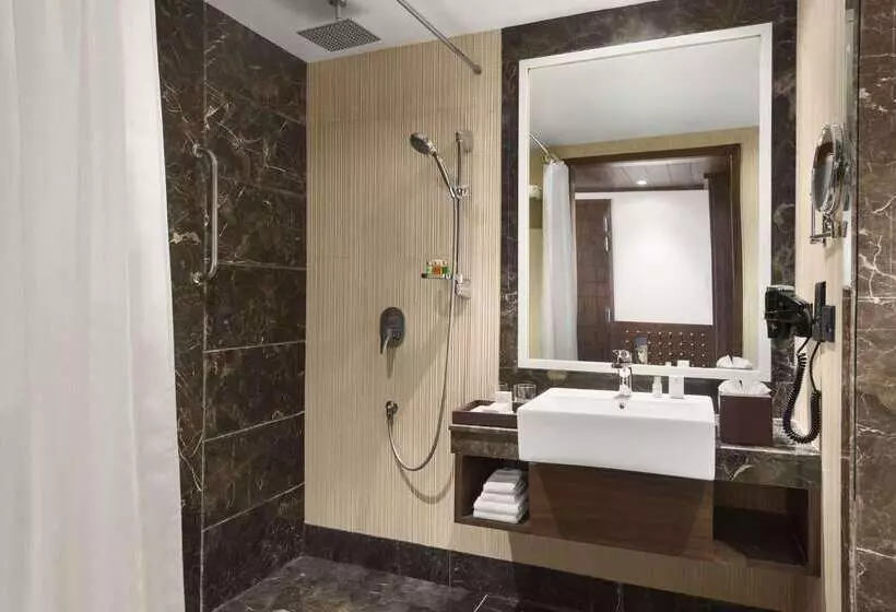 Saura Hotel, Agra A Club Mahindra Associate