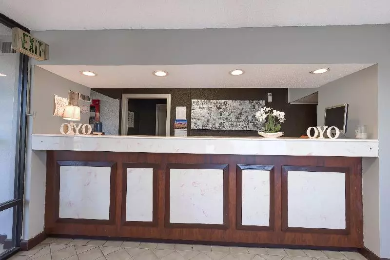 OYO Hotel Brownsville TN I-40