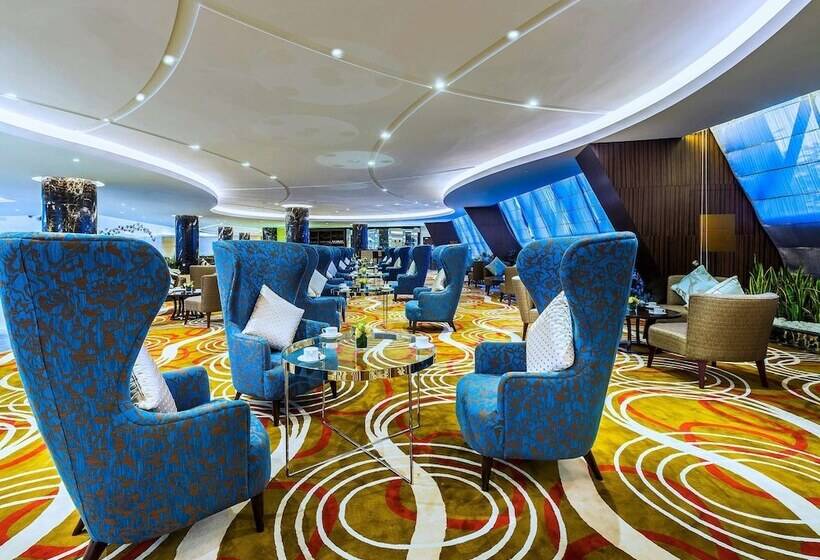 منتجع Grand Mercure Qingdao Airlines