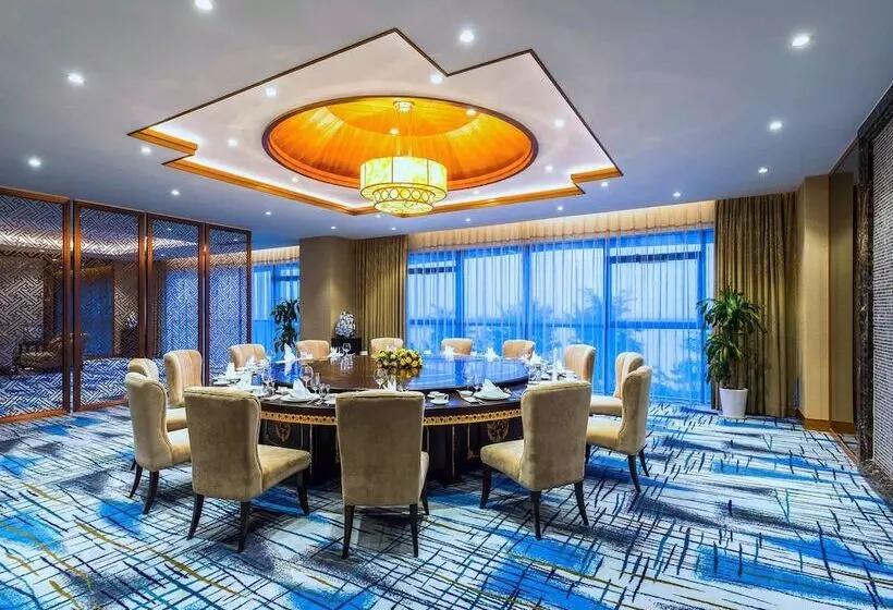 Resort Grand Mercure Qingdao Airlines