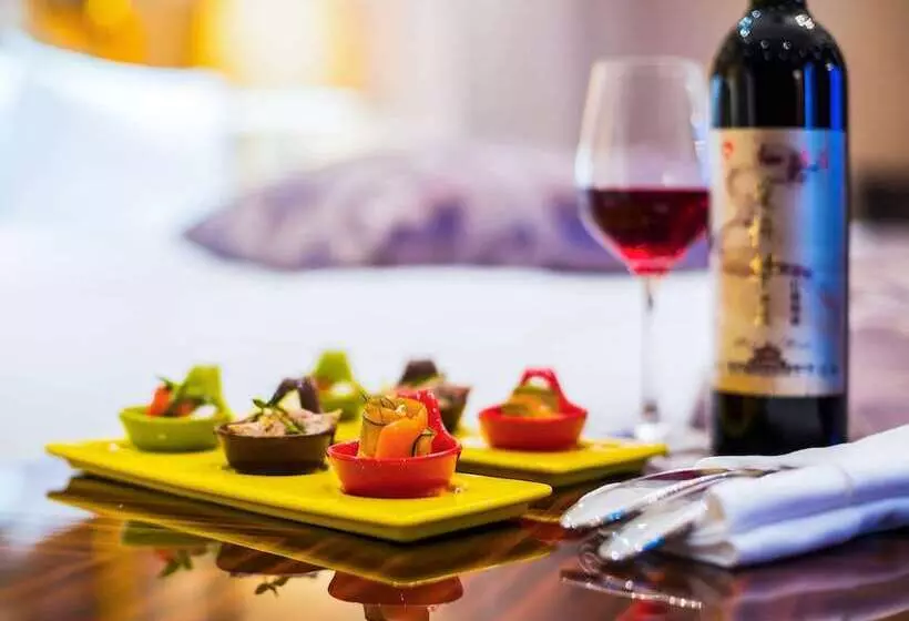 Resort Grand Mercure Qingdao Airlines