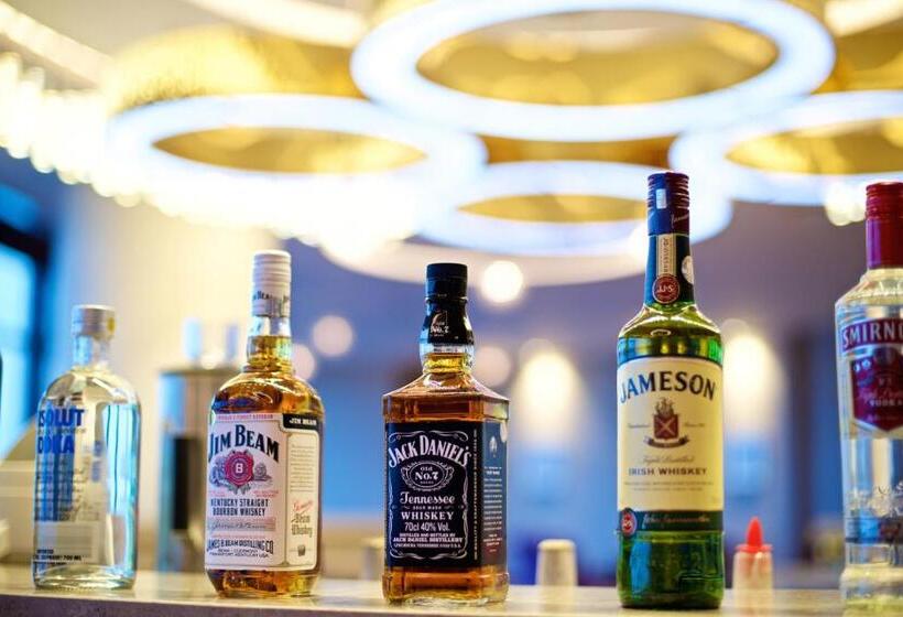 منتجع Grand Mercure Qingdao Airlines