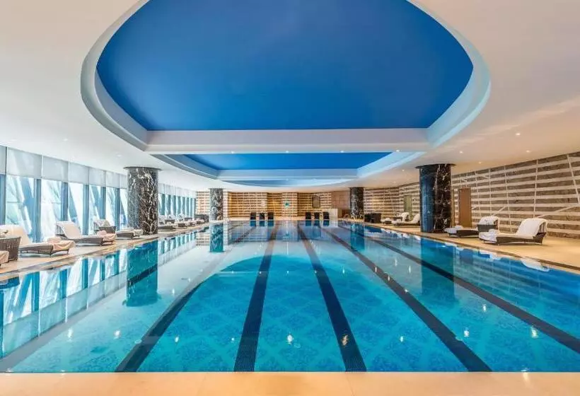 Resort Grand Mercure Qingdao Airlines