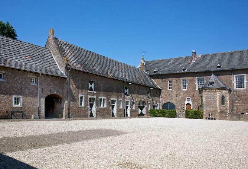 Terborgh Budget Hostel