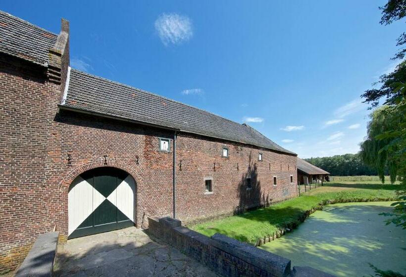 Terborgh Budget Hostel