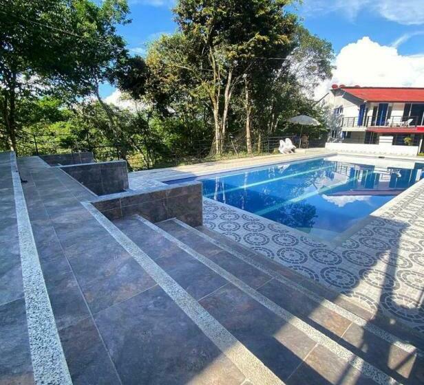 ホテル Campestre Villeta