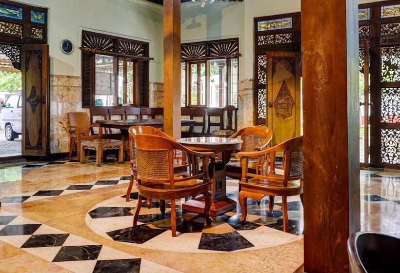 Hotel Spot On 92332 Griyo Werdiningsih