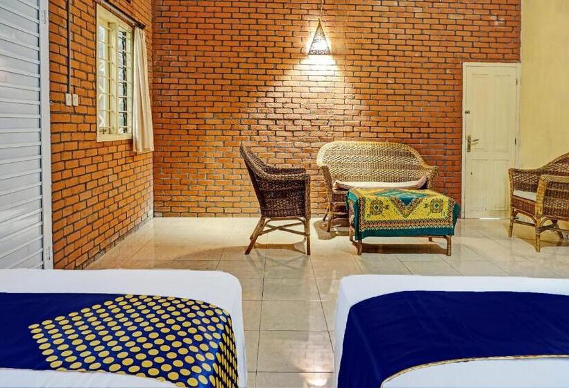 Hotel Spot On 92332 Griyo Werdiningsih