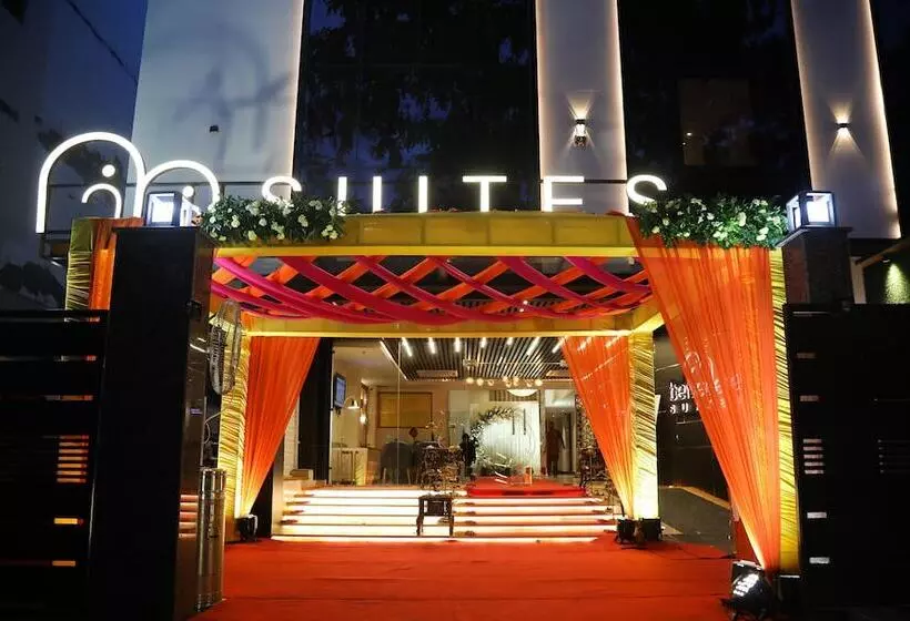 Hotelli Belvedere Suites