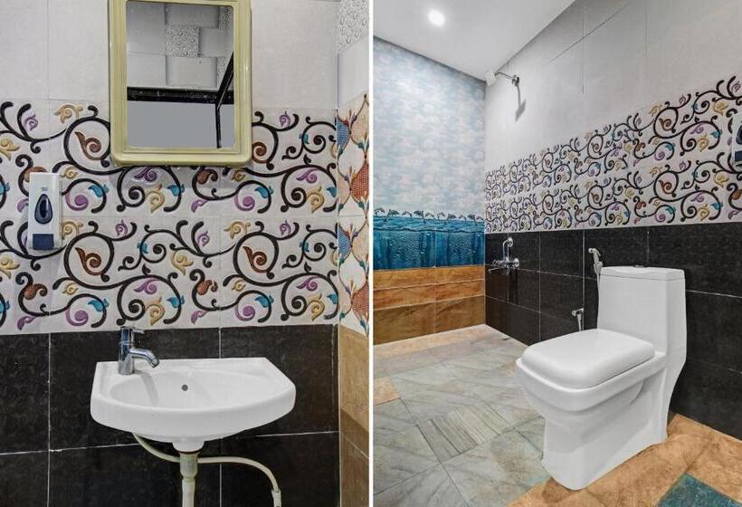 هتل Flagship M & M Hospitality