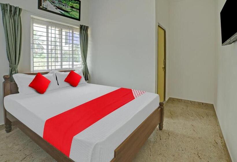 هتل Flagship M & M Hospitality