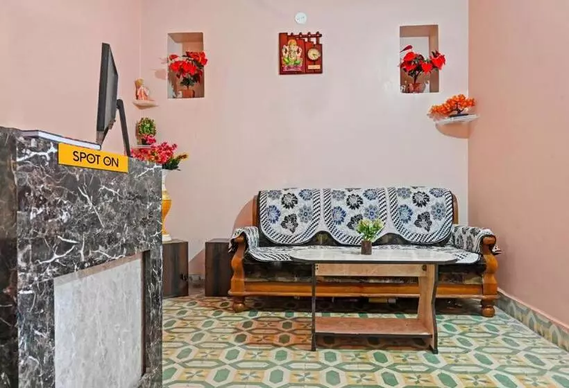 Hotelli O Maa Narmada