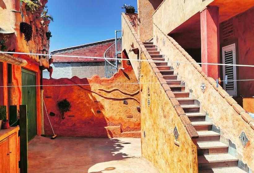 پانسیون Casa Gaudi House & Rooms