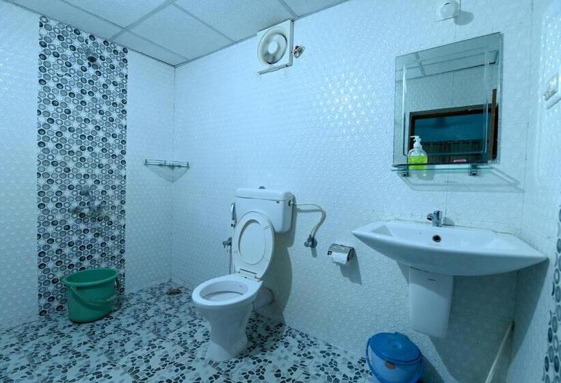 פנסיון His Grace Holiday Homes Nr To Malpe Beach