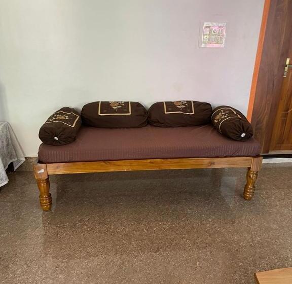 פנסיון His Grace Holiday Homes Nr To Malpe Beach