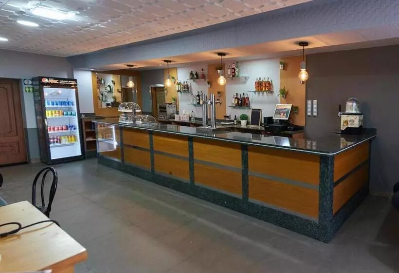 ペンション Hostal Molgas