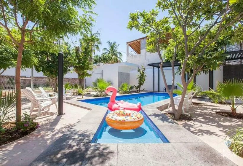 Retkeilymaja Downtown Studio Pool Bbq Near All The Hotspots