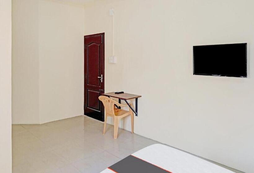 בית מלון כפרי Collection O Orchid Residency Medavakkam