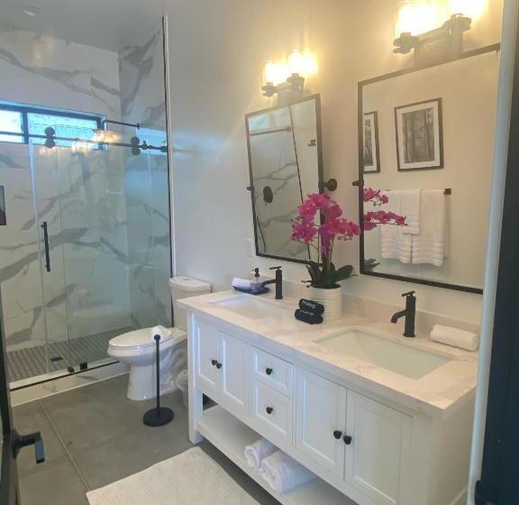 펜션 Hidden Hacienda