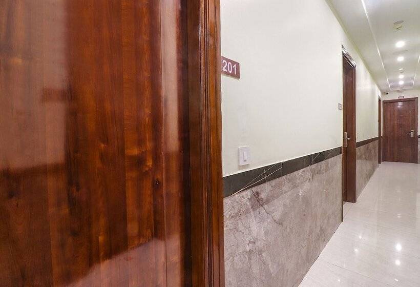 Fabhotel Prime A1 Sunny Feast