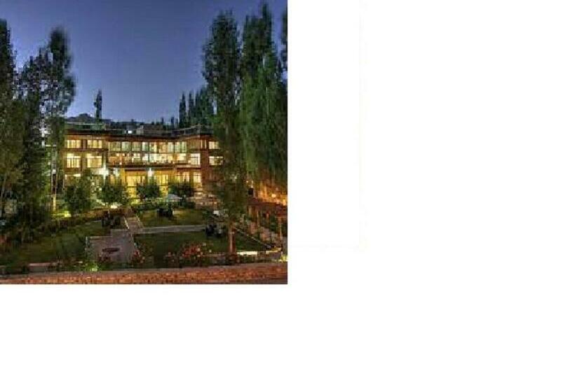 Hotel De Suzain Leh