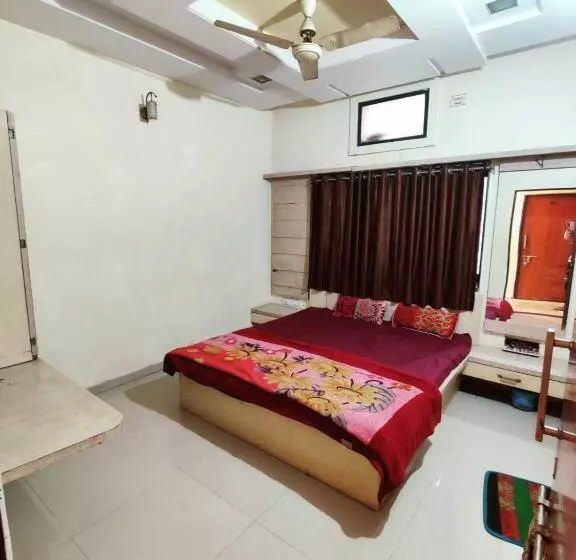 Pop Hotel Sudarshan