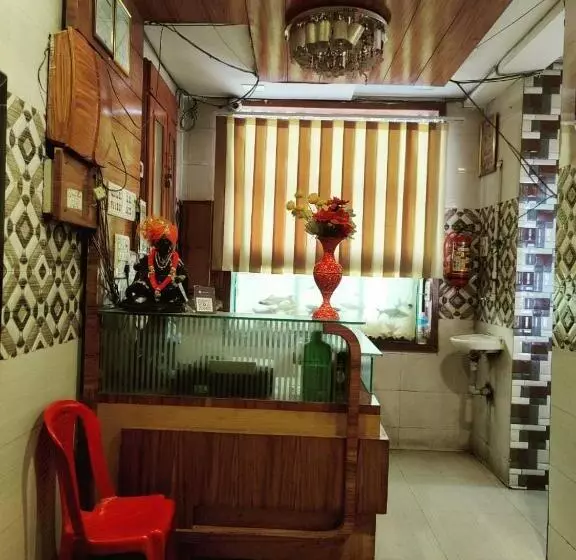Pop Hotel Sudarshan