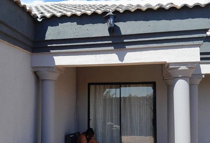 Пансион Odinburg Guest House