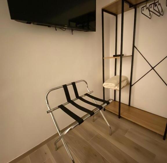 پانسیون Visavi  Luxury Room