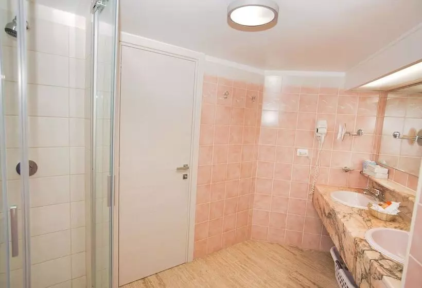 Royal Islander Club Resort La Plage