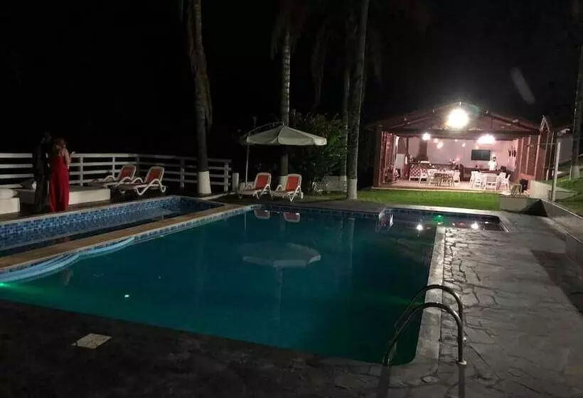 ユースホステル Pousada Boutique Mercedes