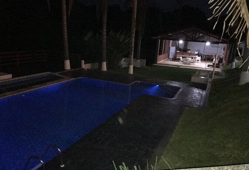 הוסטל Pousada Boutique Mercedes