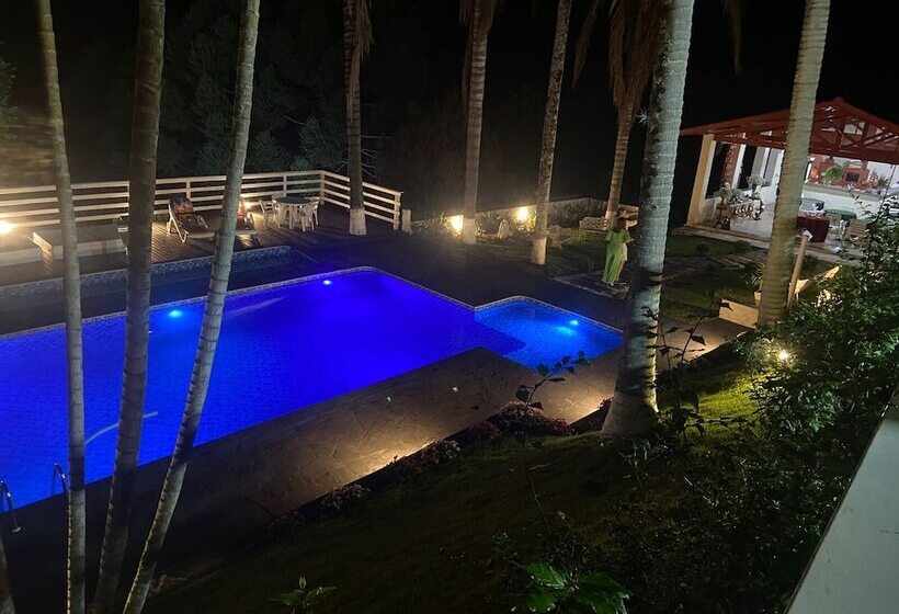 הוסטל Pousada Boutique Mercedes