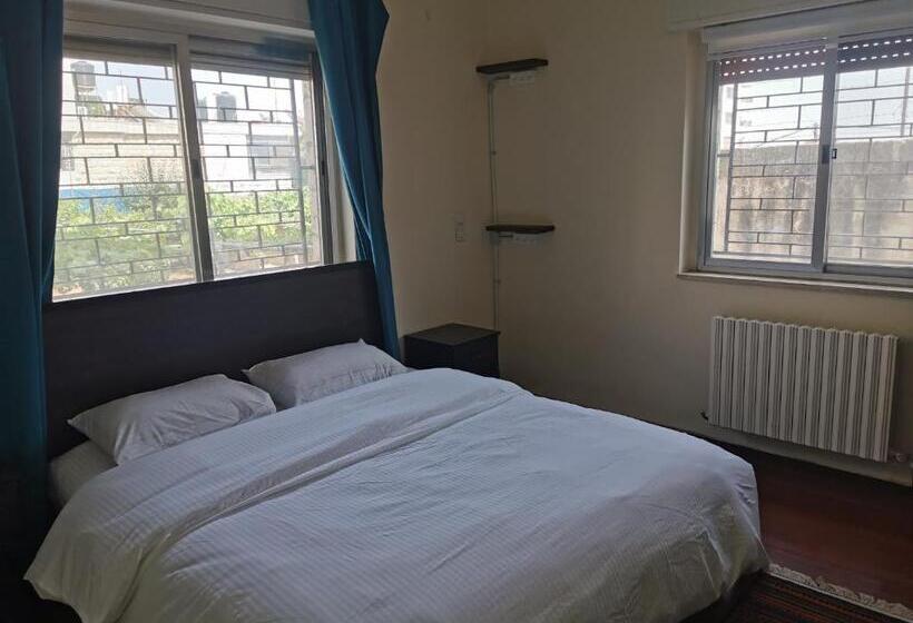 Ramallah Hostel