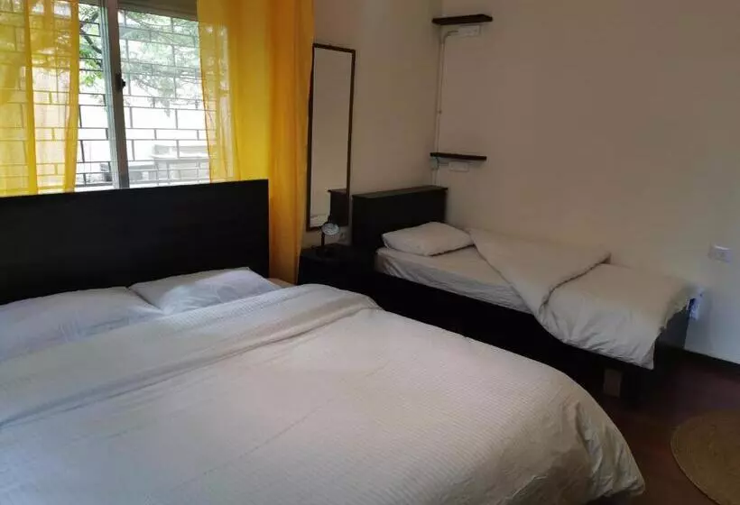 Ramallah Hostel
