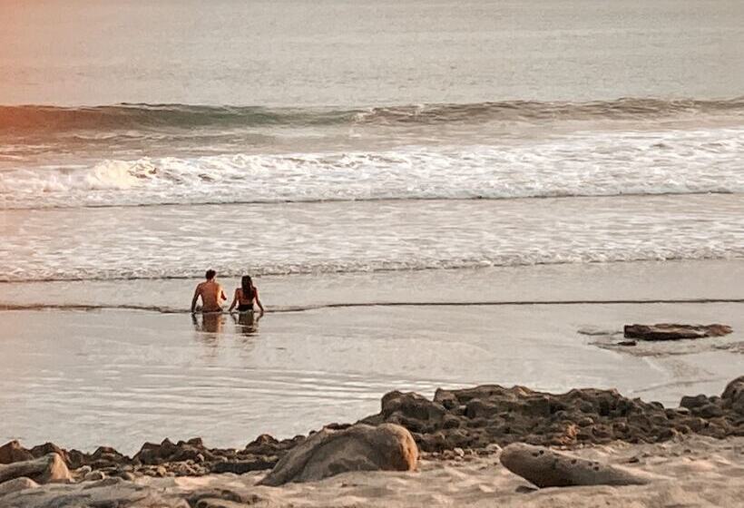 The Happy Coconut Resort