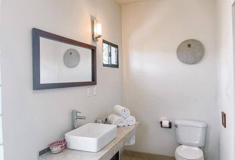 The Happy Coconut Resort