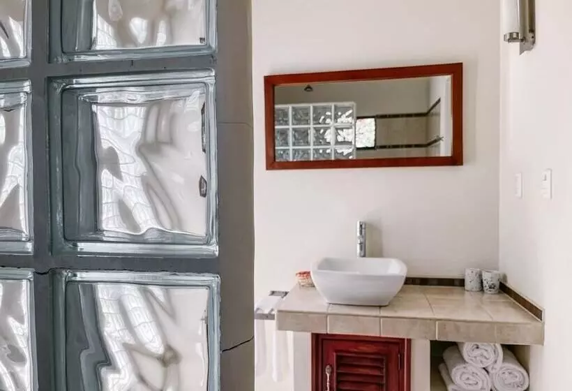 The Happy Coconut Resort