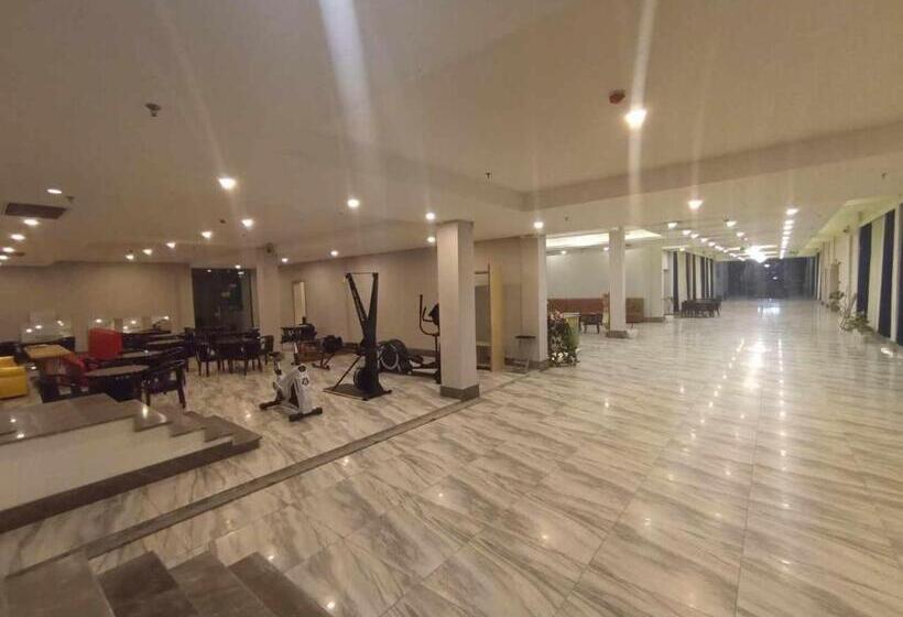 هتل Andijon International