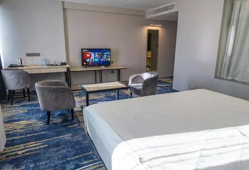 هتل Andijon International