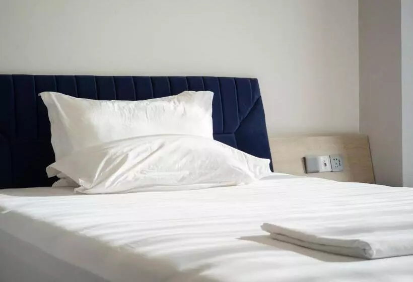 هتل Andijon International